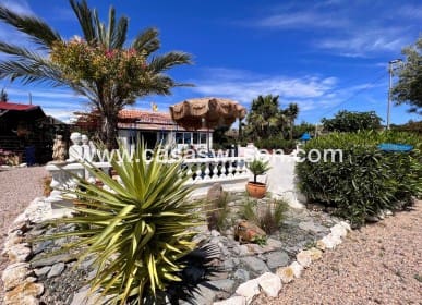 2 soveværelse Finca/Landehus til salg i Cartagena med swimmingpool - € 259.500 (Ref: 9755040)
