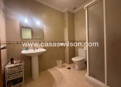 4 chambre Appartement à vendre à Jacarilla avec piscine - 145 000 € (Ref: 9768891)