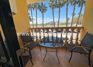 4 chambre Appartement à vendre à Jacarilla avec piscine - 145 000 € (Ref: 9768891)