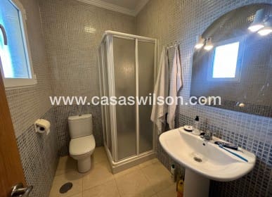 4 chambre Appartement à vendre à Jacarilla avec piscine - 145 000 € (Ref: 9768891)