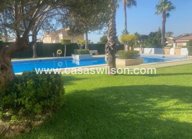 2 sypialnia Dom na sprzedaż w Dona Pepa z basenem - 198 000 € (Ref: 9781371)