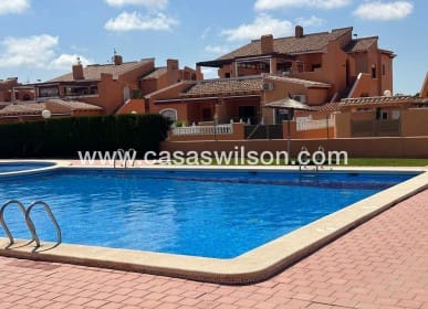3 sypialnia Apartament na sprzedaż w Aguas Nuevas, Torrevieja z basenem - 220 000 € (Ref: 9804821)
