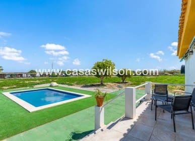 6 bedroom Villa for sale in Los Montesinos with pool - € 779,000 (Ref: 9818735)