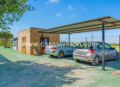 6 bedroom Villa for sale in Los Montesinos with pool - € 779,000 (Ref: 9818735)