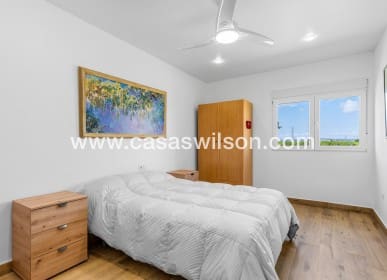 6 bedroom Villa for sale in Los Montesinos with pool - € 779,000 (Ref: 9818735)