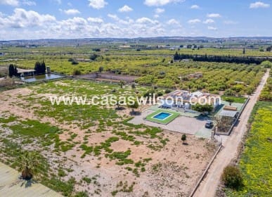 6 bedroom Villa for sale in Los Montesinos with pool - € 779,000 (Ref: 9818735)