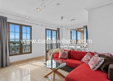 3 makuuhuone Huoneisto myytävänä paikassa Punta Prima, Orihuela mukana uima-altaan - 269 000 € (Ref: 9818737)