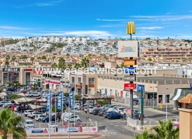 3 makuuhuone Huoneisto myytävänä paikassa Orihuela Costa mukana uima-altaan - 269 000 € (Ref: 9818737)