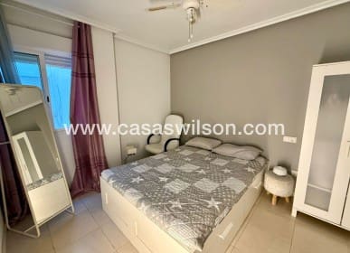 2 Zimmer Apartment zu verkaufen in Formentera del Segura mit Pool - 104.900 € (Ref: 9819199)