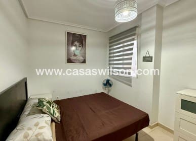 2 soveværelse Lejlighed til salg i Formentera del Segura med swimmingpool - € 104.900 (Ref: 9819199)