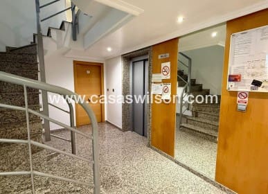 2 Zimmer Apartment zu verkaufen in Formentera del Segura mit Pool - 104.900 € (Ref: 9819199)
