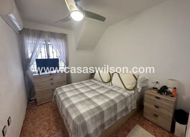 2 bedroom Apartment for sale in Orihuela - € 130,000 (Ref: 9834656)