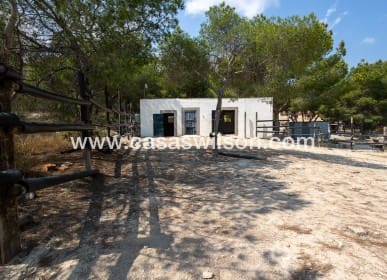 4 bedroom Finca/Country House for sale in Torremendo with pool - € 544,990 (Ref: 9844473)