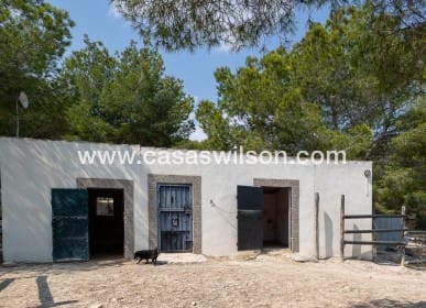 4 bedroom Finca/Country House for sale in Torremendo with pool - € 544,990 (Ref: 9844473)