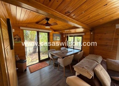 2 slaapkamer Houten huis te koop in Torremendo met zwembad - € 330.000 (Ref: 9844474)