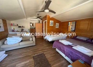 2 slaapkamer Houten huis te koop in Torremendo met zwembad - € 330.000 (Ref: 9844474)
