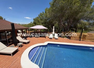 2 slaapkamer Houten huis te koop in Torremendo met zwembad - € 330.000 (Ref: 9844474)