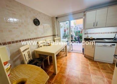 3 chambre Maison de Ville à vendre à Jacarilla avec garage - 185 000 € (Ref: 9852096)
