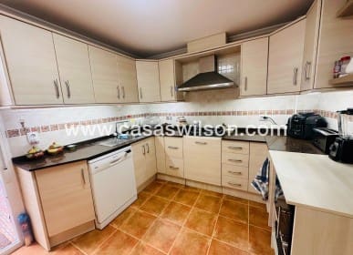 3 chambre Maison de Ville à vendre à Jacarilla avec garage - 185 000 € (Ref: 9852096)