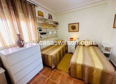 3 chambre Maison de Ville à vendre à Jacarilla avec garage - 185 000 € (Ref: 9852096)