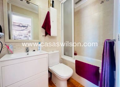 3 chambre Maison de Ville à vendre à Jacarilla avec garage - 185 000 € (Ref: 9852096)