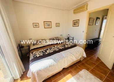 3 chambre Maison de Ville à vendre à Jacarilla avec garage - 185 000 € (Ref: 9852096)