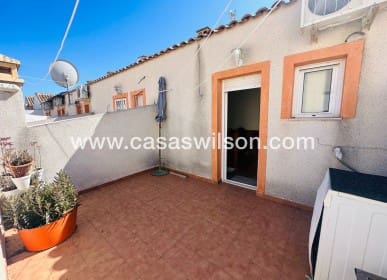 3 chambre Maison de Ville à vendre à Jacarilla avec garage - 185 000 € (Ref: 9852096)