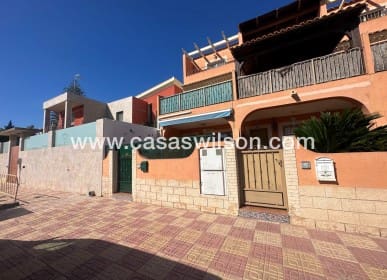 3 chambre Maison de Ville à vendre à Jacarilla avec garage - 185 000 € (Ref: 9852096)