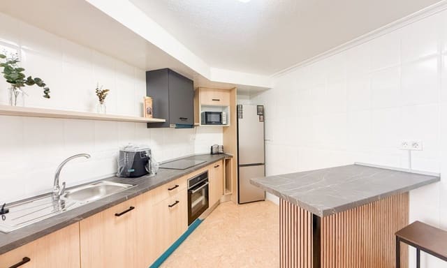 4 sypialnia Apartament na sprzedaż w Casco Antiguo, Aguilas - 230 000 € (Ref: 10023456)
