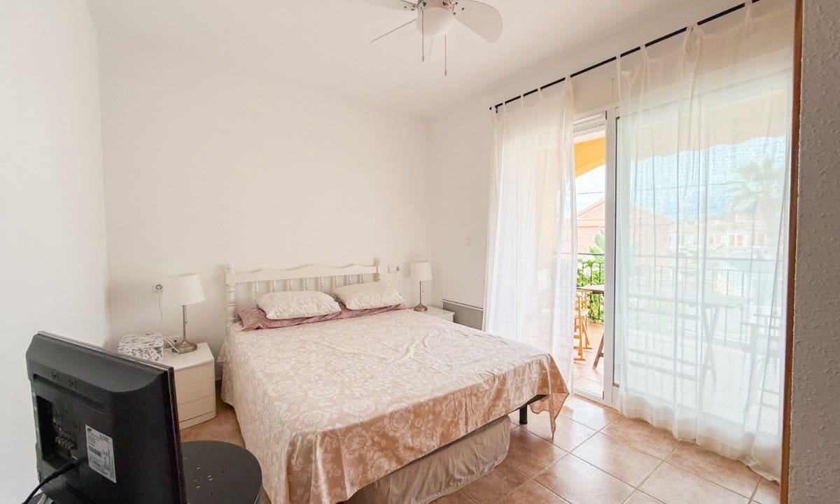 2 Zimmer Apartment zu verkaufen in Calabardina mit Pool Garage - 135.000 € (Ref: 10088790)