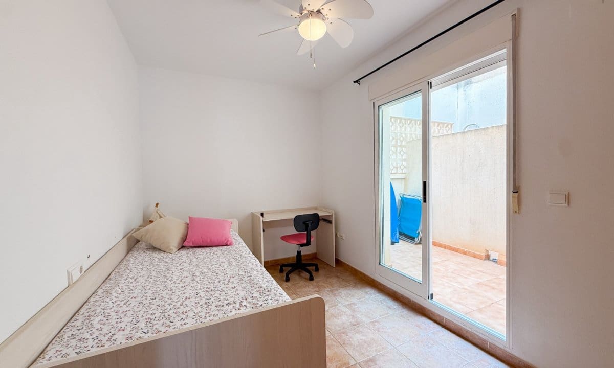 2 Zimmer Apartment zu verkaufen in Calabardina mit Pool Garage - 135.000 € (Ref: 10088790)