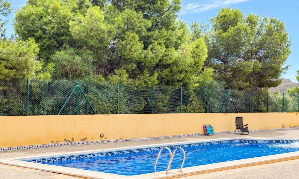 2 Zimmer Apartment zu verkaufen in Calabardina mit Pool Garage - 135.000 € (Ref: 10088790)