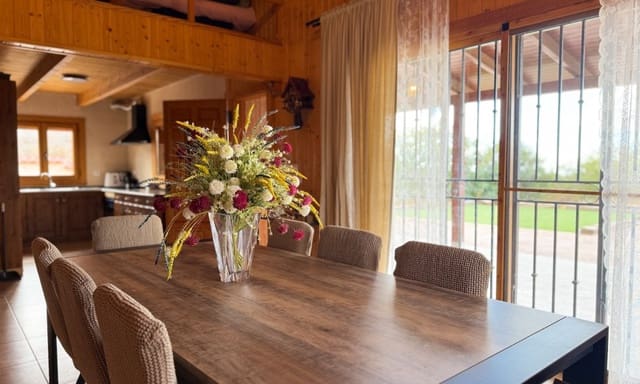 4 slaapkamer Finca/Landhuis te koop in Las Majadas - Las Molinetas - Labradorcico, Aguilas met garage - € 280.000 (Ref: 10160795)