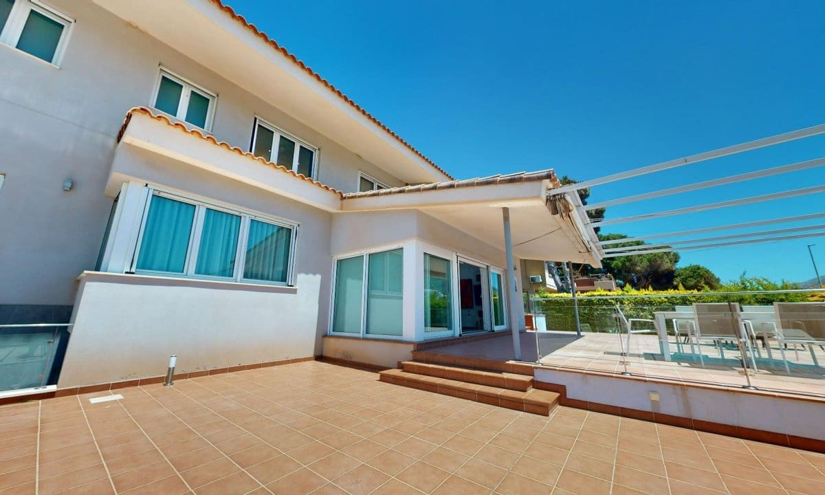 7 soverom Villa til salgs i Calabardina med svømmebasseng - € 1 800 000 (Ref: 8633485)