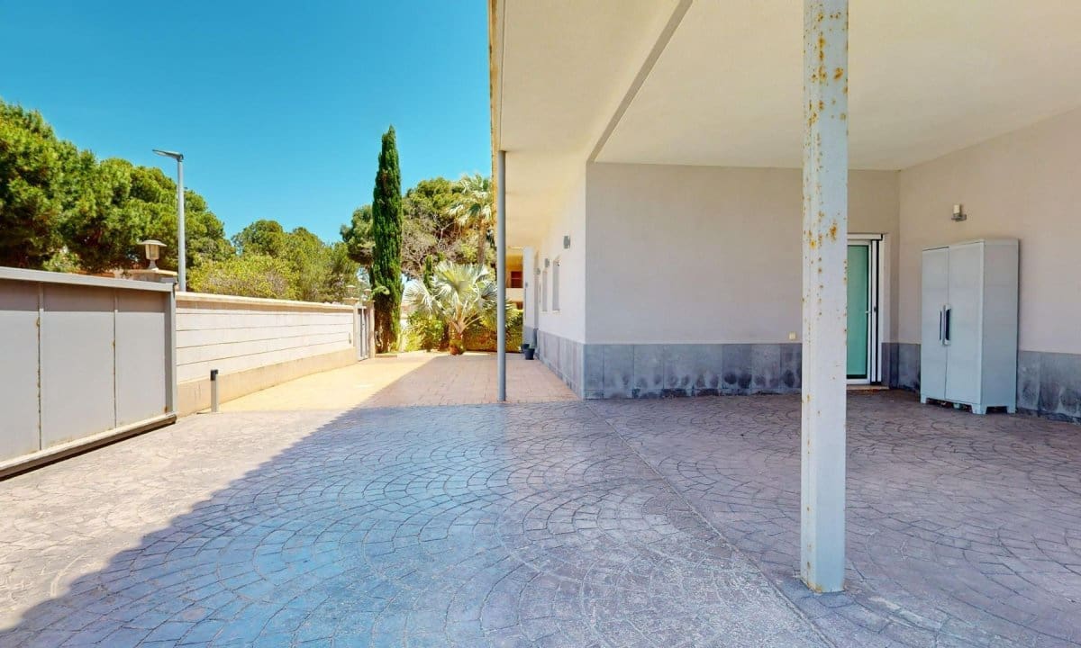 7 soverom Villa til salgs i Calabardina med svømmebasseng - € 1 800 000 (Ref: 8633485)