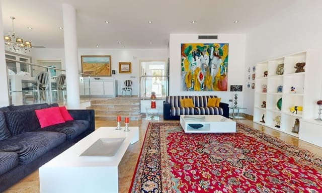 7 bedroom Villa for sale in Calabardina, Aguilas with pool - € 1,800,000 (Ref: 8633485)