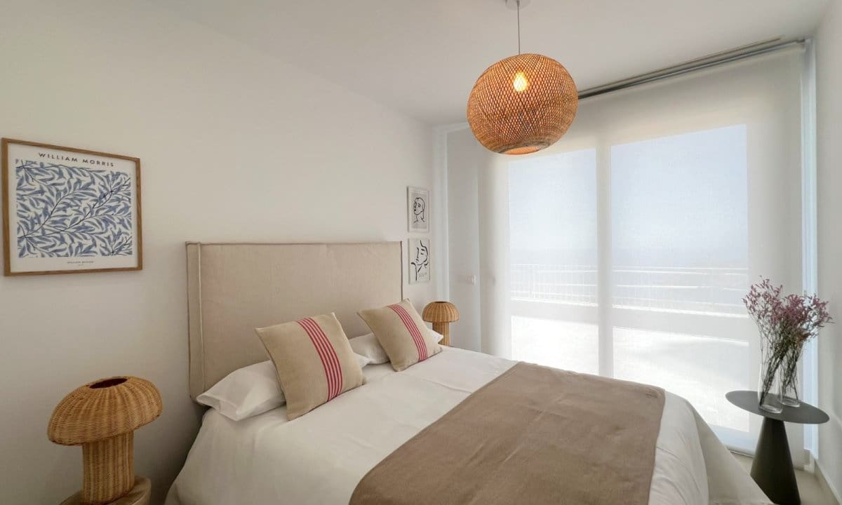 2 soveværelse Strandlejlighed til salg i Aguilas med swimmingpool garage - € 295.000 (Ref: 8677359)