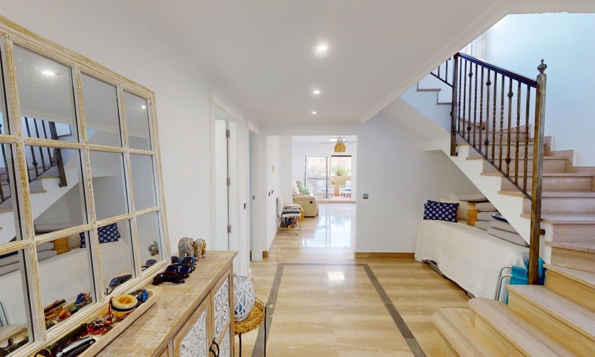 2 soveværelse Penthouse til salg i Aguilas med swimmingpool garage - € 235.000 (Ref: 8783166)