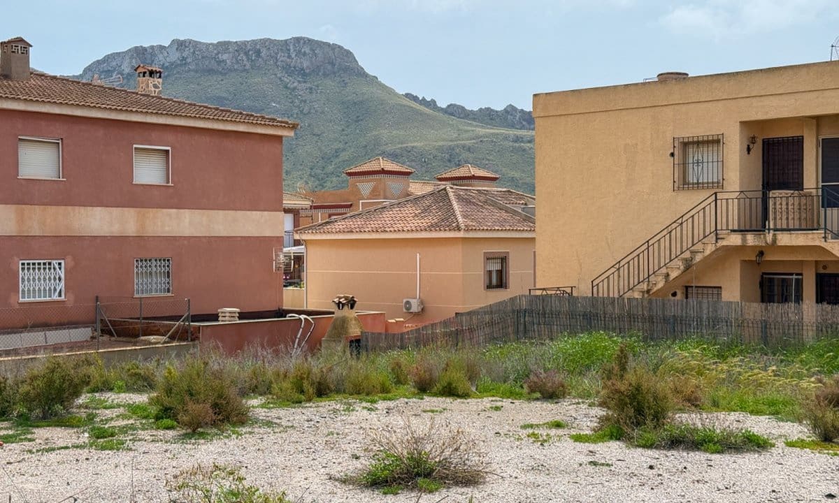 Byggetomt til salgs i Calabardina - € 93 000 (Ref: 9093353)