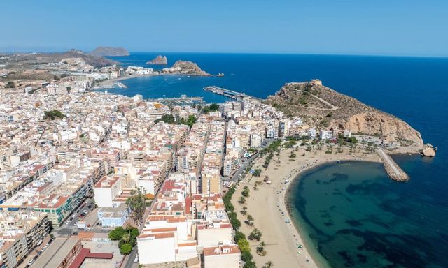 3 soveværelse Lejlighed til salg i Casco Antiguo, Aguilas med swimmingpool garage - € 320.000 (Ref: 9279888)