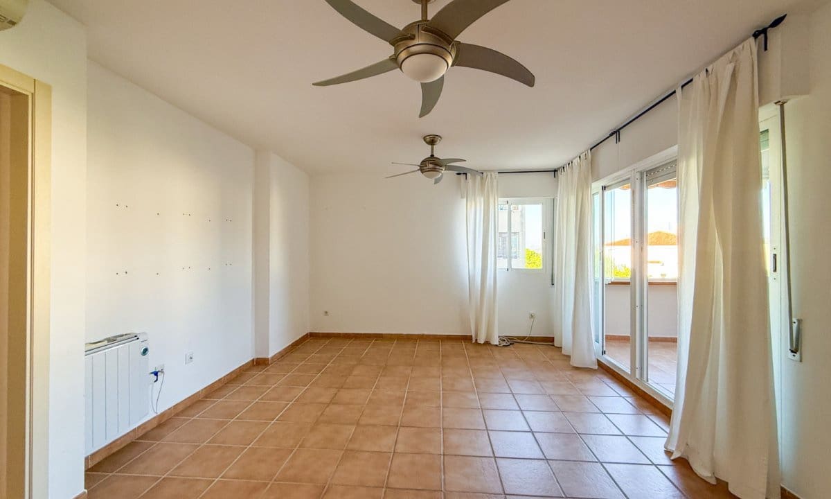 3 soverom Leilighet til salgs i Calabardina med svømmebasseng garasje - € 240 000 (Ref: 9297940)