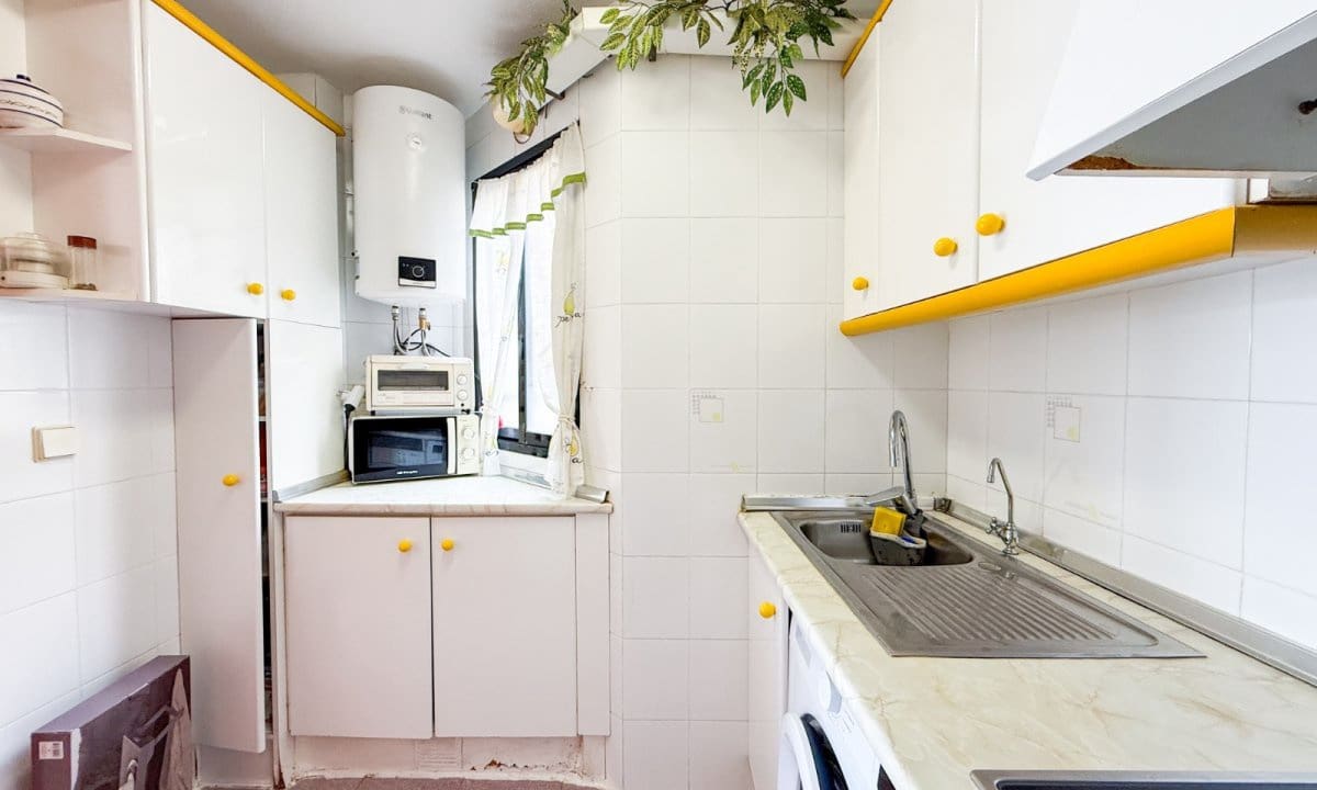 2 bedroom Apartment for sale in Aguilas - € 148,000 (Ref: 9361012)