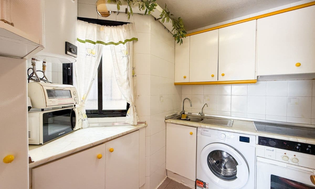 2 bedroom Apartment for sale in Aguilas - € 148,000 (Ref: 9361012)