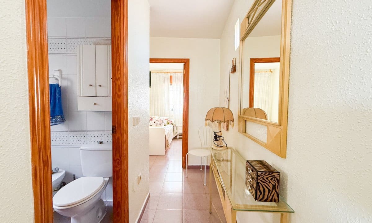 2 bedroom Apartment for sale in Aguilas - € 148,000 (Ref: 9361012)