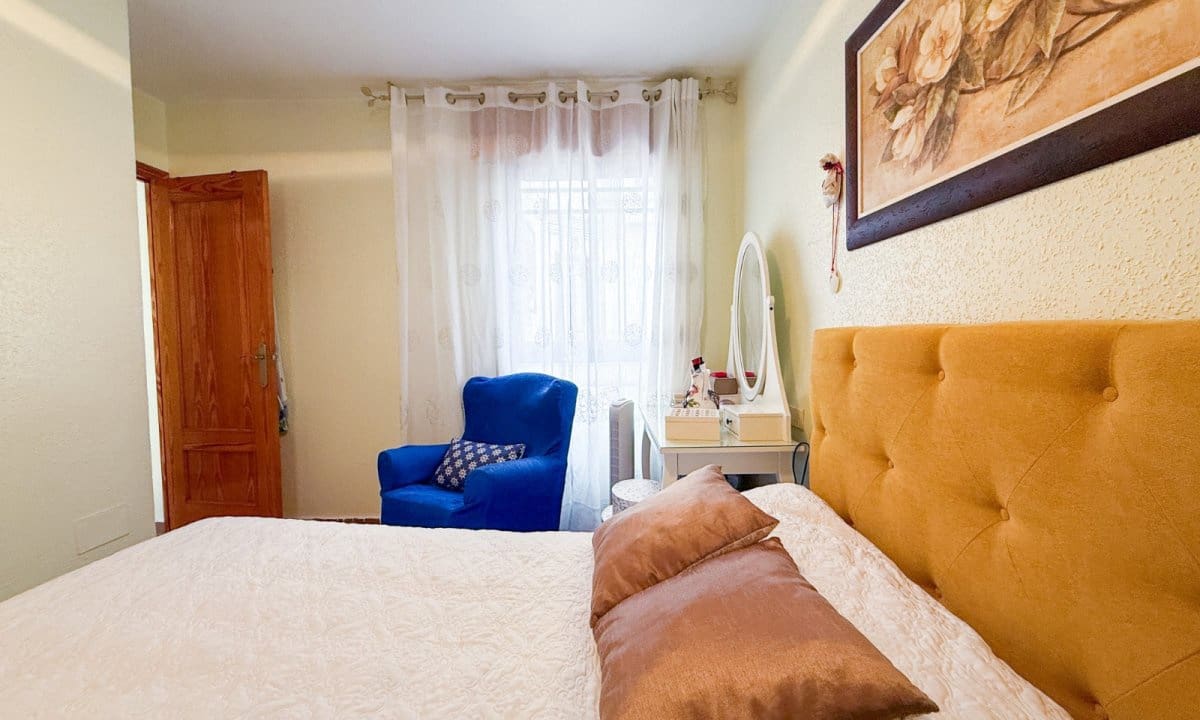 2 bedroom Apartment for sale in Aguilas - € 148,000 (Ref: 9361012)