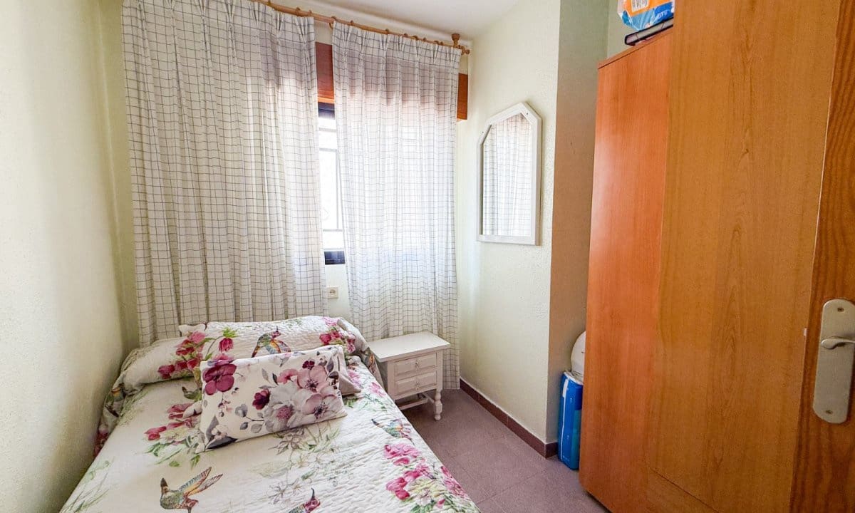 2 bedroom Apartment for sale in Aguilas - € 148,000 (Ref: 9361012)