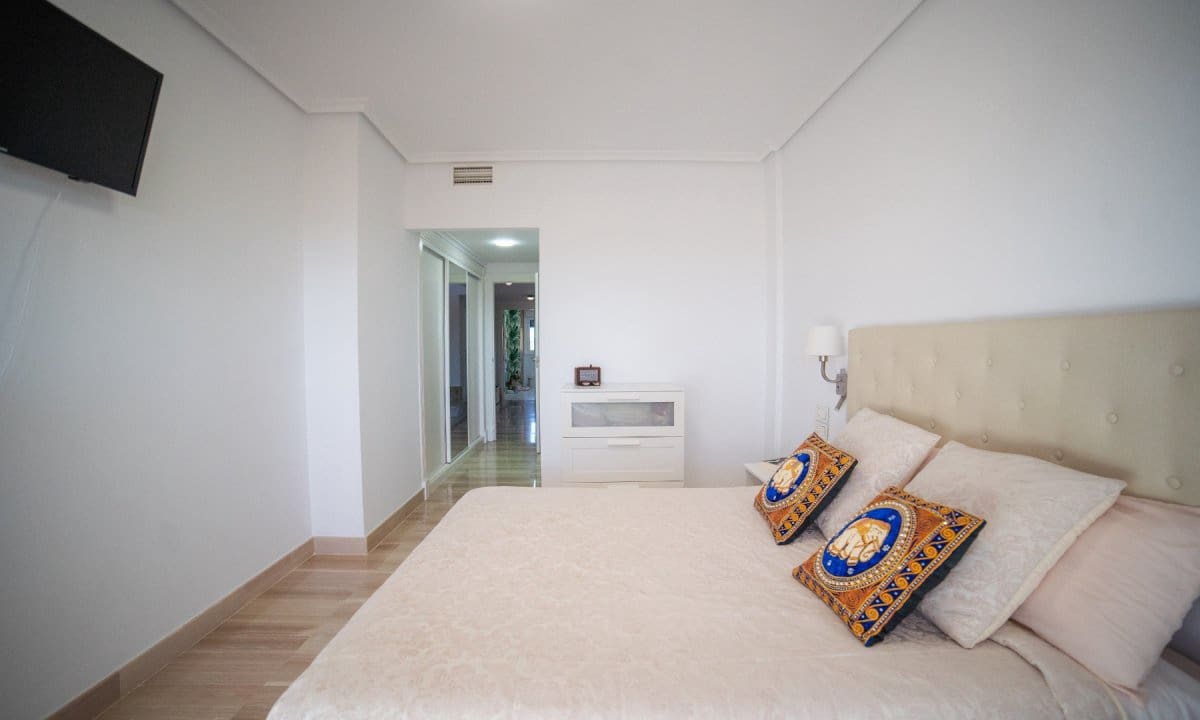 3 bedroom Penthouse for sale in Aguilas with pool - € 279,000 (Ref: 9410334)