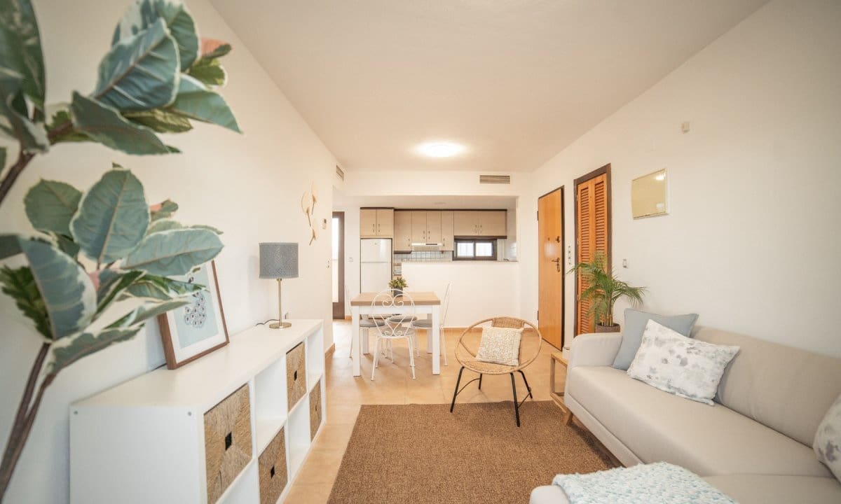 2 soverom Penthouse til salgs i Los Collados med svømmebasseng garasje - € 185 000 (Ref: 9410335)