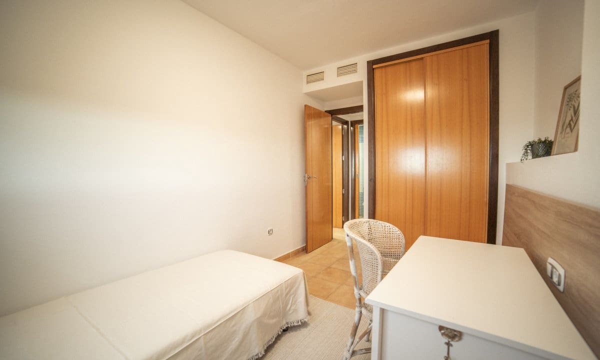 2 soverom Penthouse til salgs i Los Collados med svømmebasseng garasje - € 185 000 (Ref: 9410335)