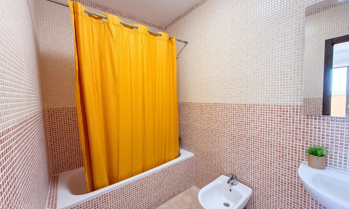 2 soveværelse Lejlighed til salg i Aguilas med swimmingpool - € 135.000 (Ref: 9413430)